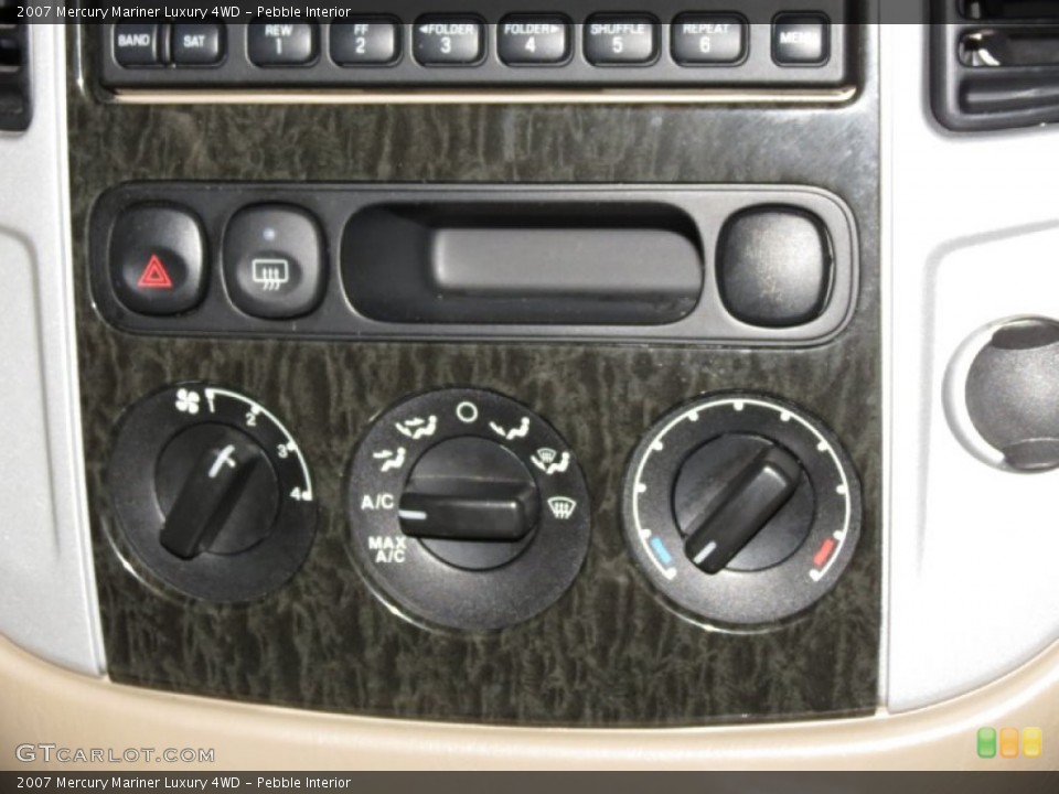 Pebble Interior Controls for the 2007 Mercury Mariner Luxury 4WD #79577578