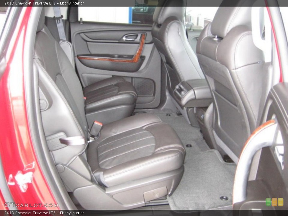 Ebony Interior Rear Seat for the 2013 Chevrolet Traverse LTZ #79582668