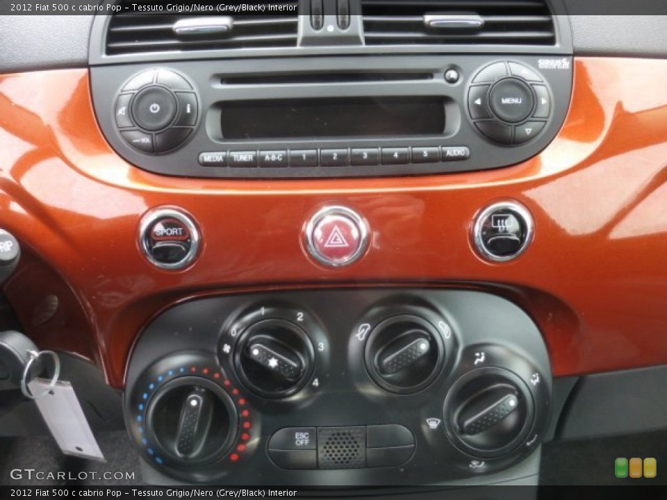 Tessuto Grigio/Nero (Grey/Black) Interior Controls for the 2012 Fiat 500 c cabrio Pop #79584730