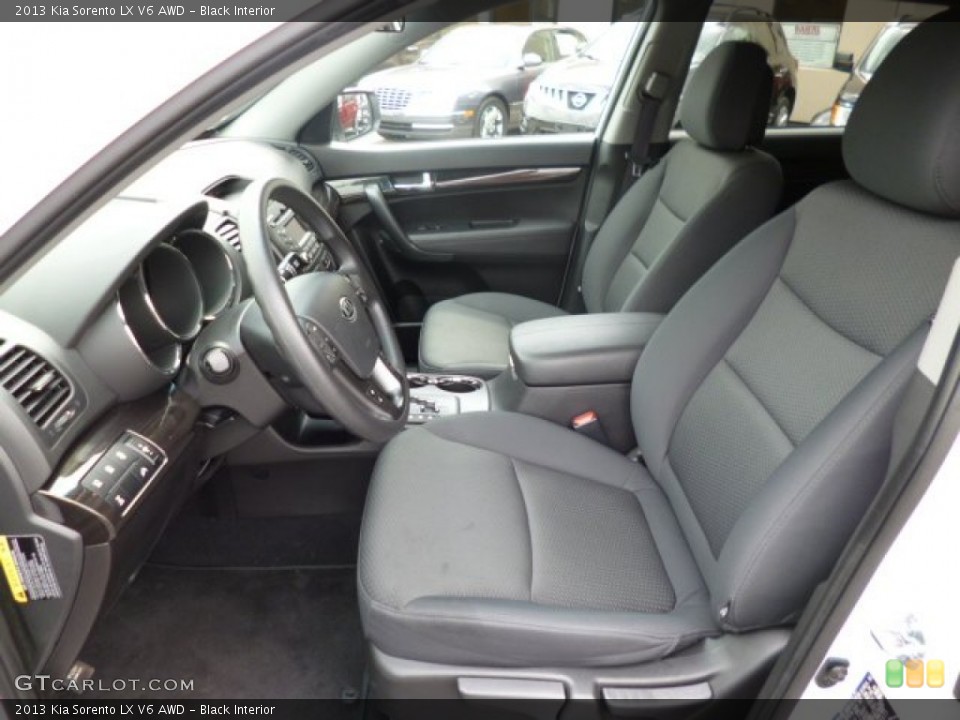 Black Interior Photo for the 2013 Kia Sorento LX V6 AWD #79592073