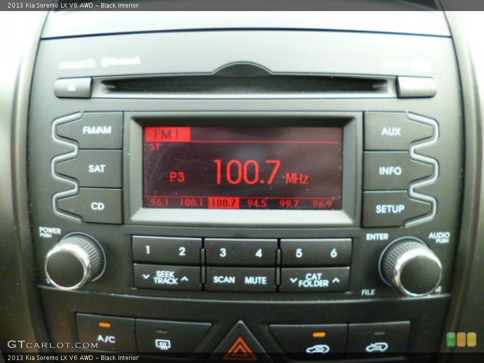 Black Interior Audio System for the 2013 Kia Sorento LX V6 AWD #79592131