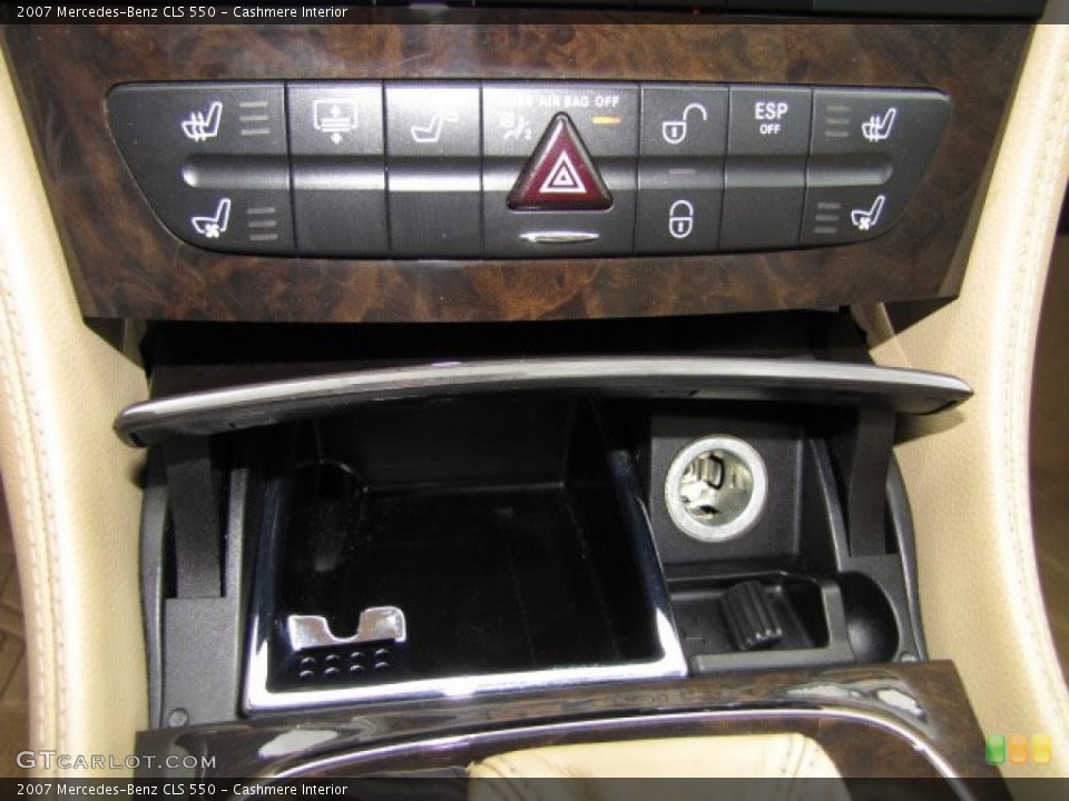 Cashmere Interior Controls for the 2007 Mercedes-Benz CLS 550 #79606530