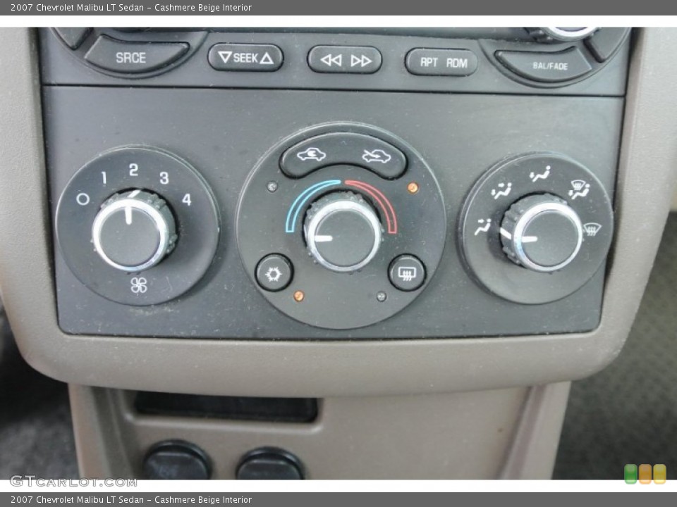 Cashmere Beige Interior Controls for the 2007 Chevrolet Malibu LT Sedan #79612650