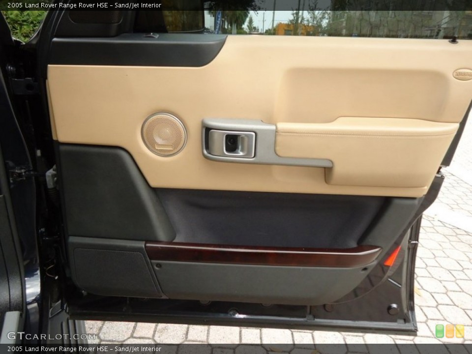 Sand/Jet Interior Door Panel for the 2005 Land Rover Range Rover HSE #79613803