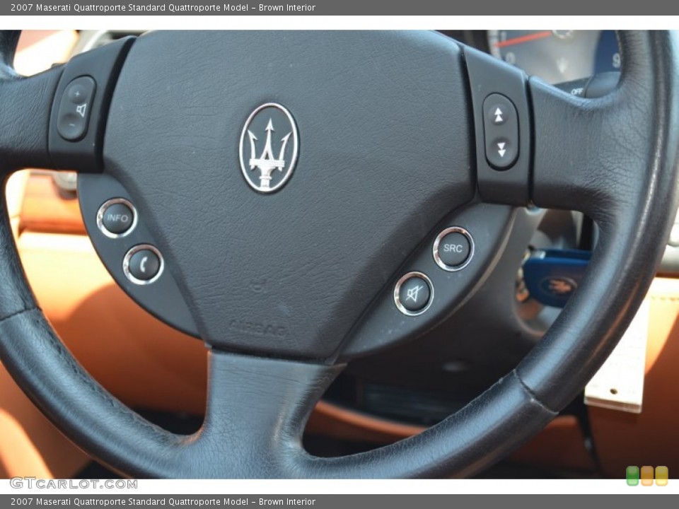 Brown Interior Controls for the 2007 Maserati Quattroporte  #79619944