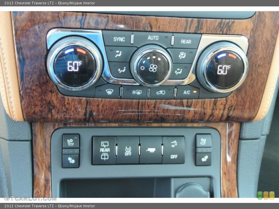 Ebony/Mojave Interior Controls for the 2013 Chevrolet Traverse LTZ #79621690