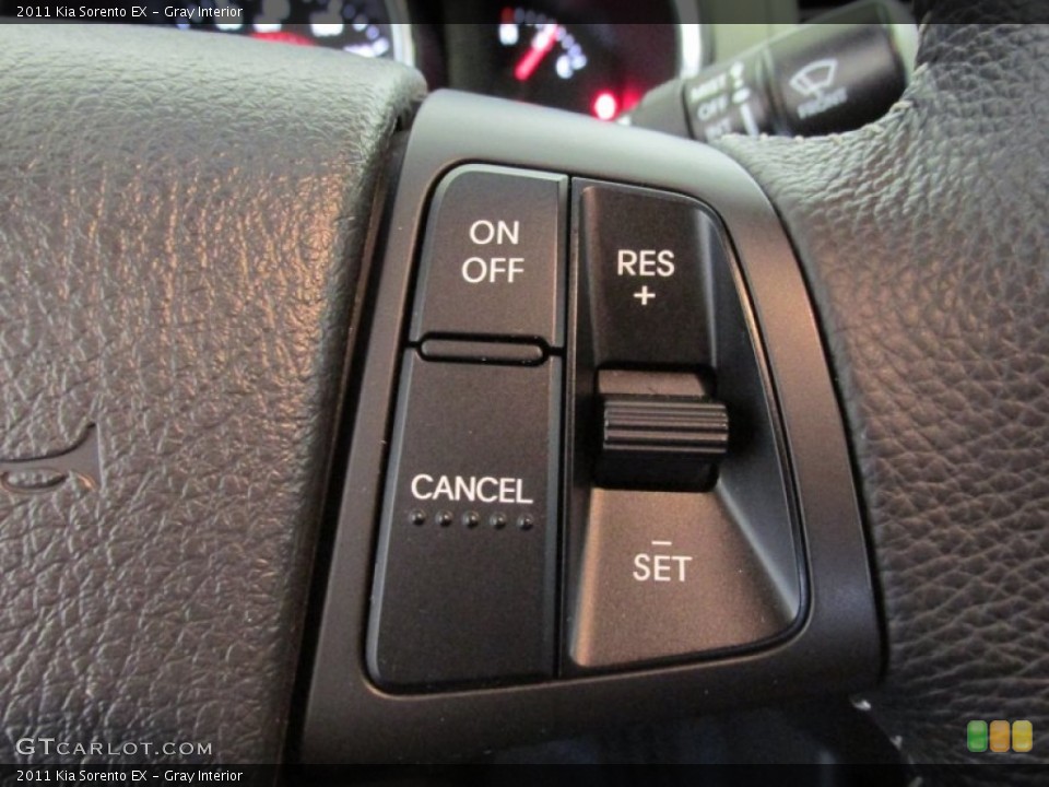 Gray Interior Controls for the 2011 Kia Sorento EX #79624642