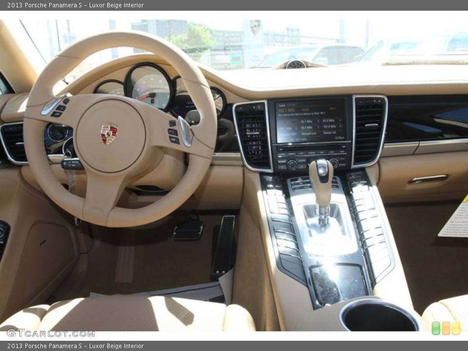 Luxor Beige Interior Dashboard for the 2013 Porsche Panamera S #79632870