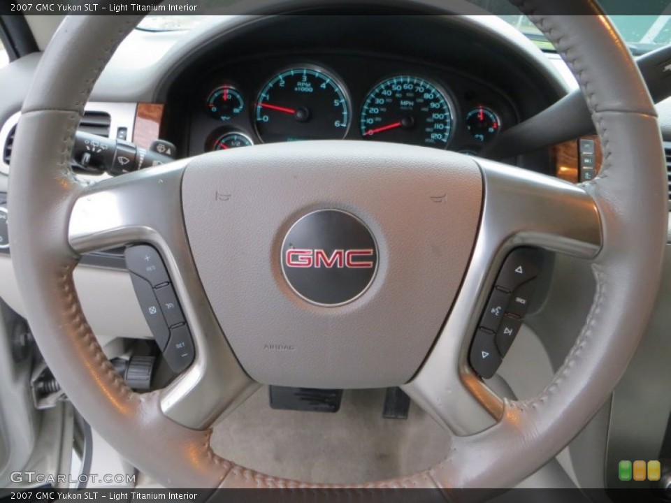 Light Titanium Interior Steering Wheel for the 2007 GMC Yukon SLT #79637917