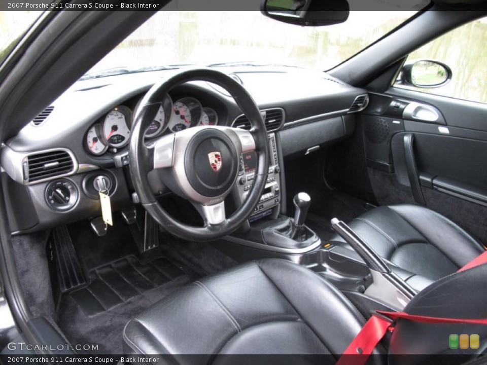 Black Interior Photo for the 2007 Porsche 911 Carrera S Coupe #79638826