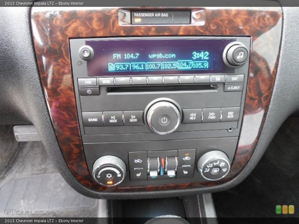 Ebony Interior Controls for the 2013 Chevrolet Impala LTZ #79639247