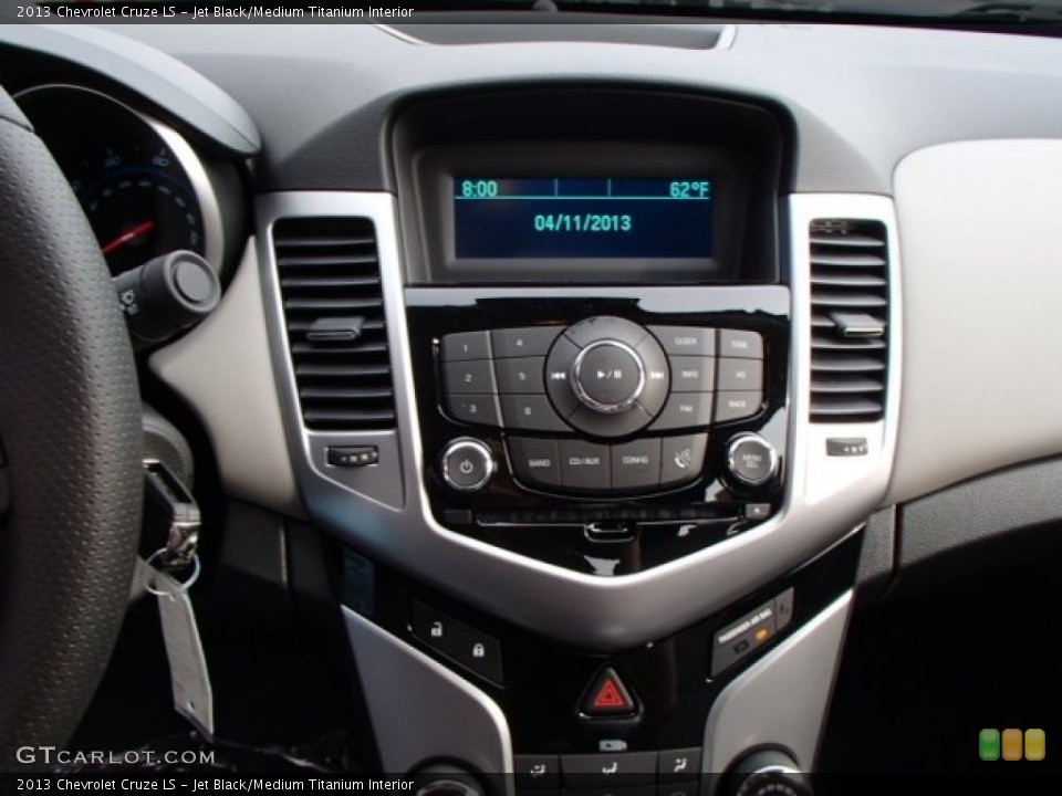 Jet Black/Medium Titanium Interior Controls for the 2013 Chevrolet Cruze LS #79639328