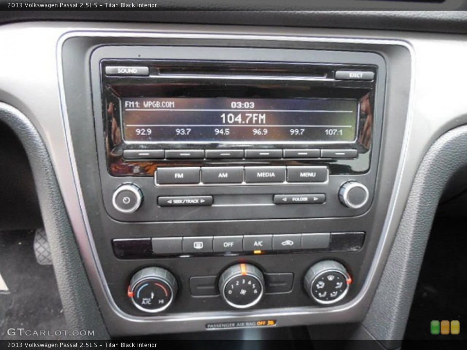 Titan Black Interior Controls for the 2013 Volkswagen Passat 2.5L S #79639533