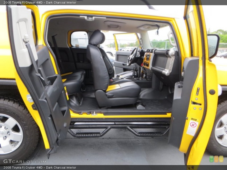 Dark Charcoal Interior Photo for the 2008 Toyota FJ Cruiser 4WD #79640306