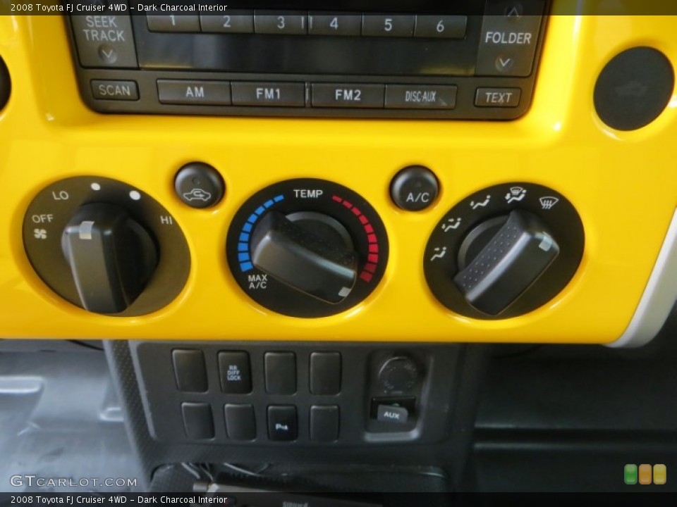 Dark Charcoal Interior Controls for the 2008 Toyota FJ Cruiser 4WD #79640639