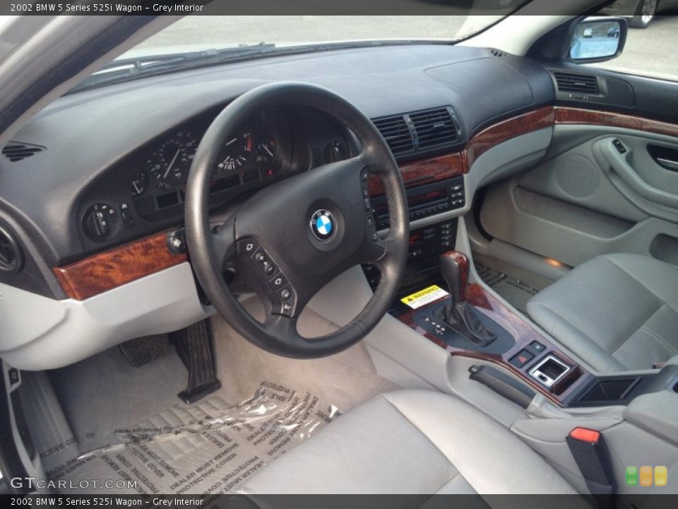 Grey Interior Prime Interior for the 2002 BMW 5 Series 525i Wagon #79647440