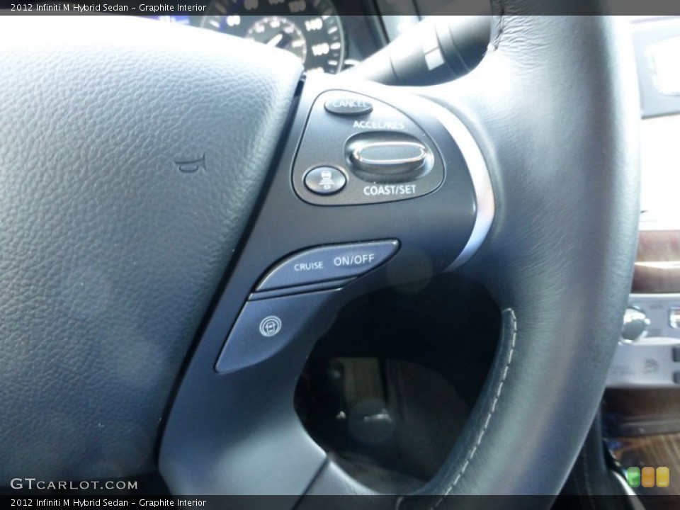 Graphite Interior Controls for the 2012 Infiniti M Hybrid Sedan #79651972