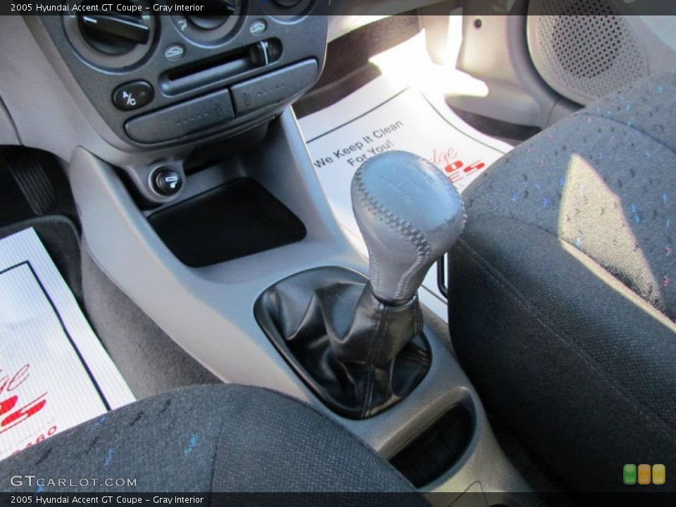 Gray Interior Transmission for the 2005 Hyundai Accent GT Coupe #79661573