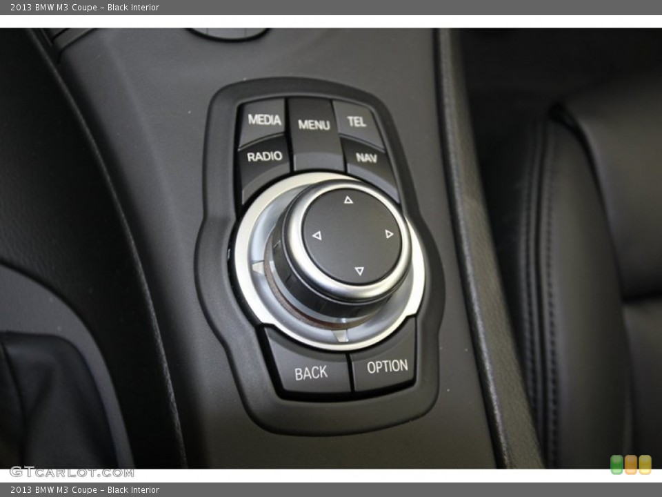Black Interior Controls for the 2013 BMW M3 Coupe #79672916