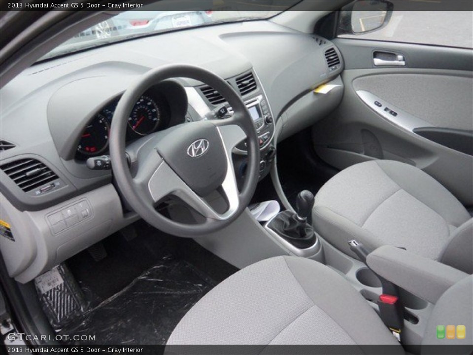Gray 2013 Hyundai Accent Interiors