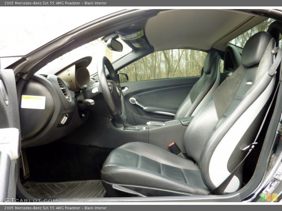 Black Interior Photo for the 2005 Mercedes-Benz SLK 55 AMG Roadster #79675208