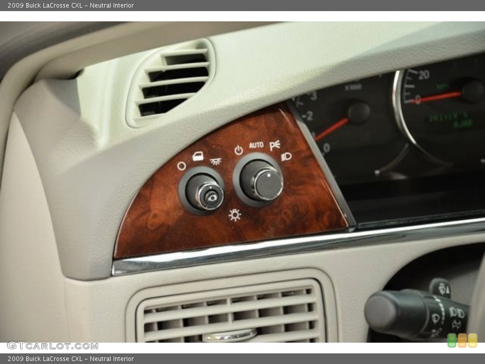 Neutral Interior Controls for the 2009 Buick LaCrosse CXL #79681943