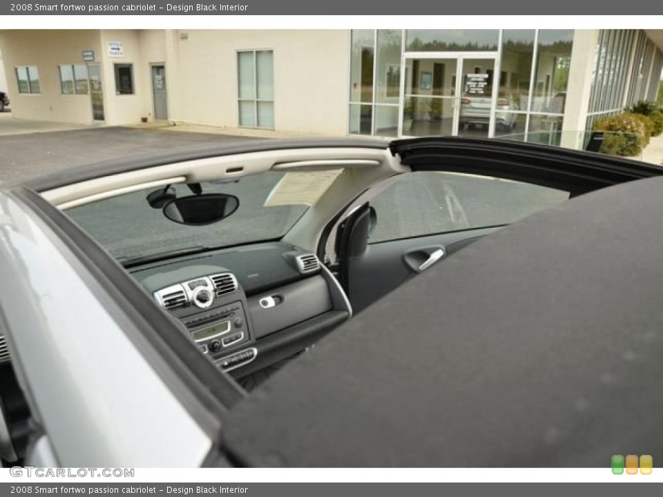Design Black Interior Sunroof for the 2008 Smart fortwo passion cabriolet #79682061
