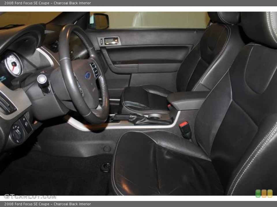 Charcoal Black Interior Photo for the 2008 Ford Focus SE Coupe #79684026