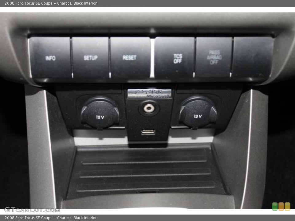 Charcoal Black Interior Controls for the 2008 Ford Focus SE Coupe #79684074