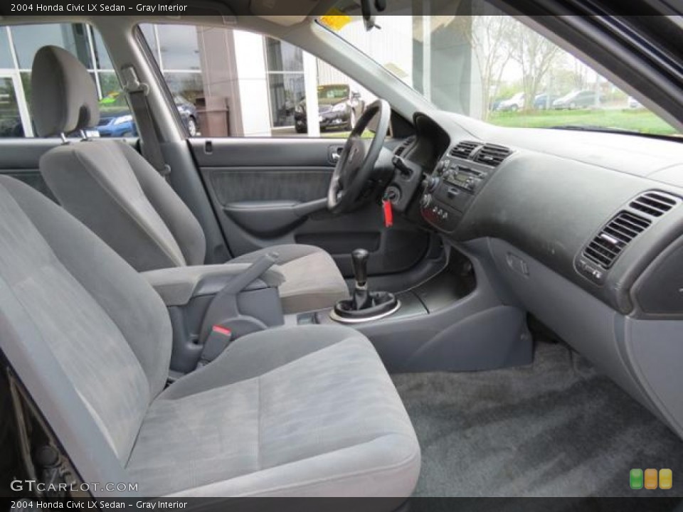 Gray Interior Photo for the 2004 Honda Civic LX Sedan #79689449