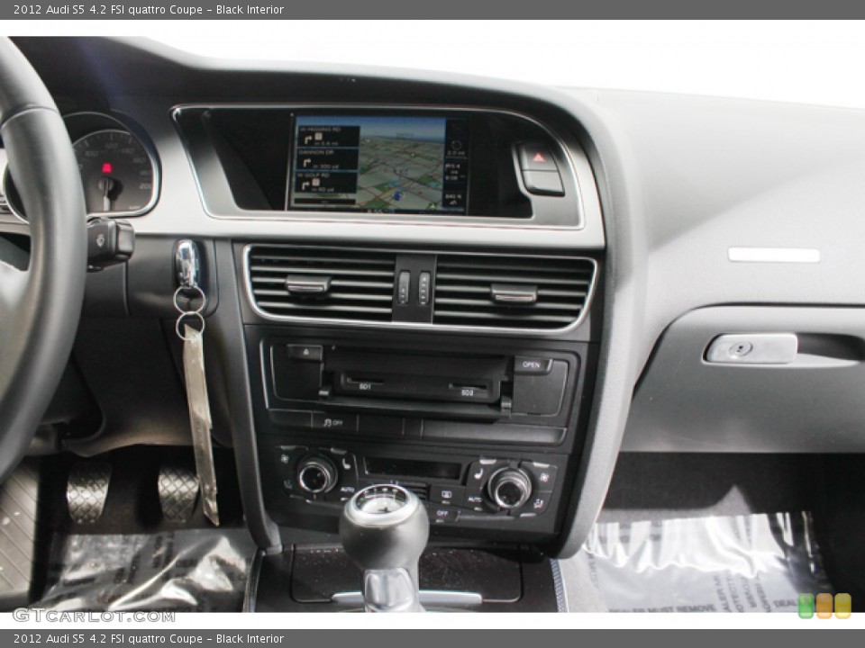 Black Interior Controls for the 2012 Audi S5 4.2 FSI quattro Coupe #79689922