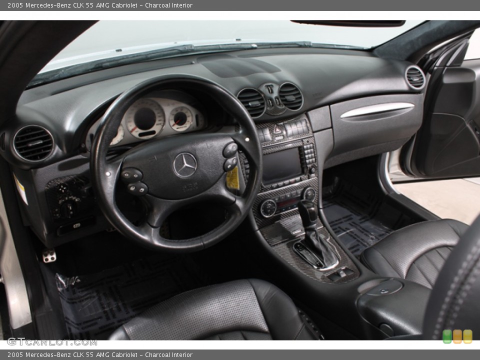 Charcoal Interior Photo for the 2005 Mercedes-Benz CLK 55 AMG Cabriolet #79690512