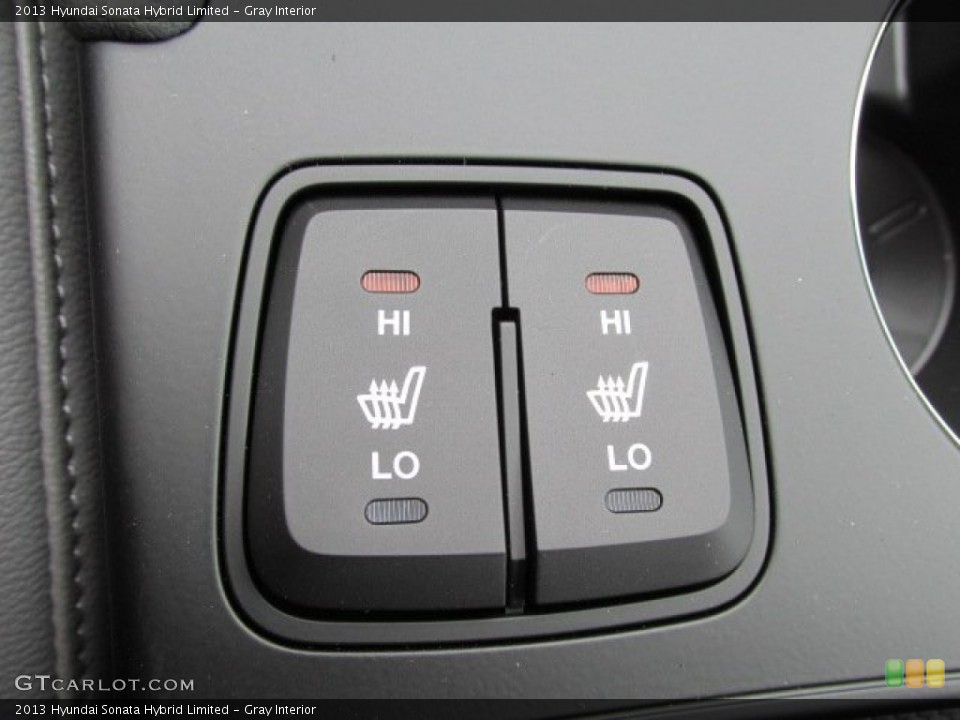 Gray Interior Controls for the 2013 Hyundai Sonata Hybrid Limited #79695481