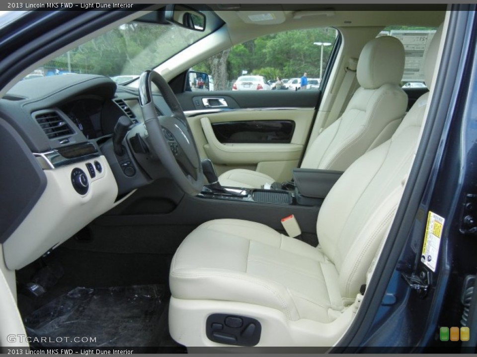 Light Dune Interior Photo for the 2013 Lincoln MKS FWD #79703725