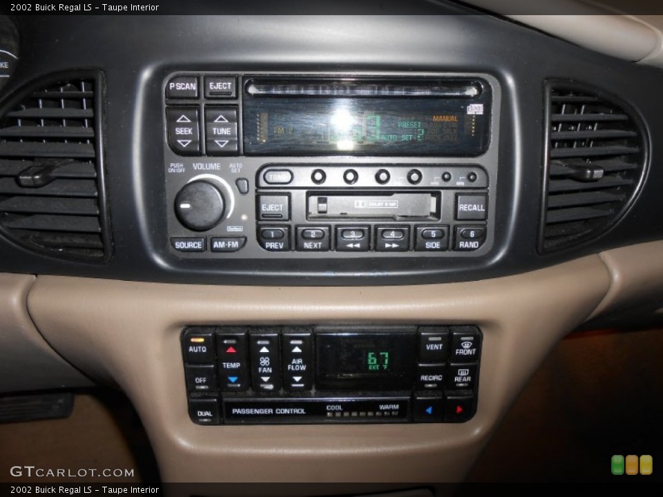 Taupe Interior Controls for the 2002 Buick Regal LS #79704535
