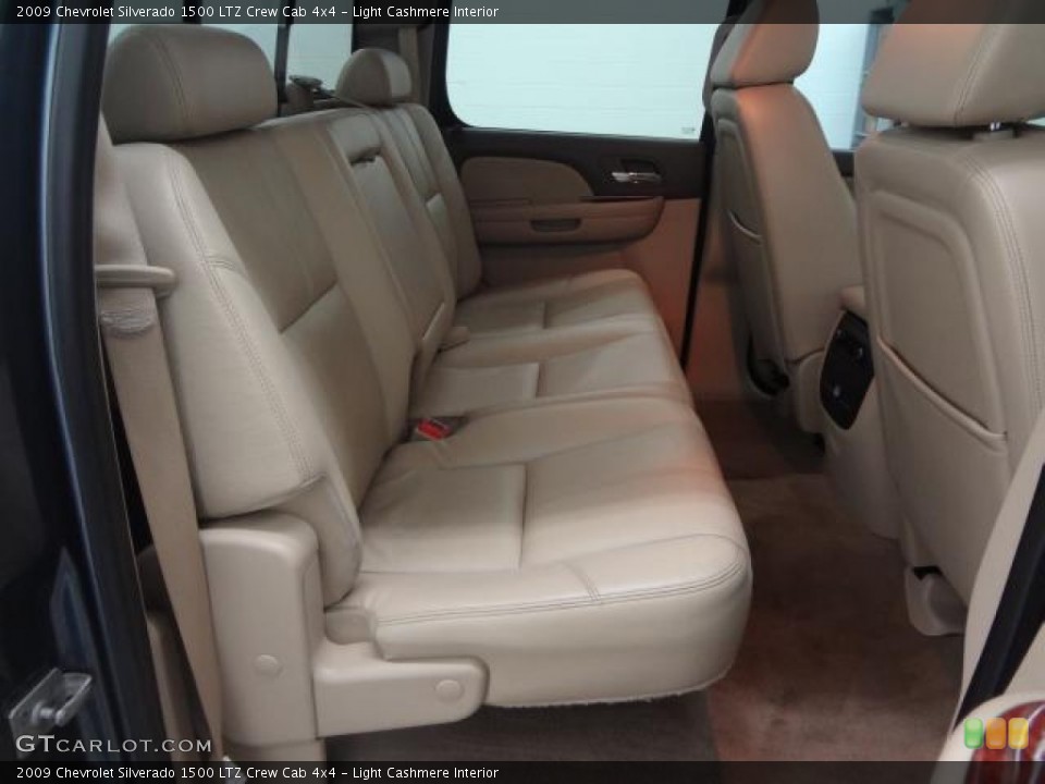 Light Cashmere Interior Rear Seat for the 2009 Chevrolet Silverado 1500 LTZ Crew Cab 4x4 #79720603
