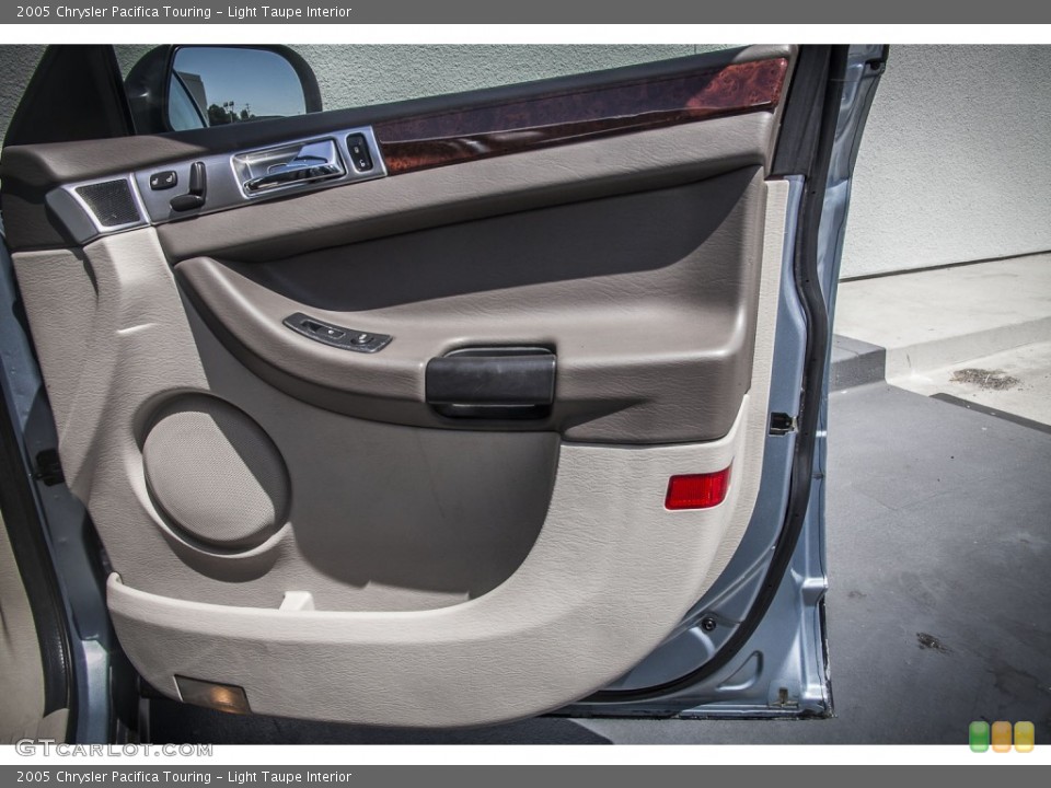 Light Taupe Interior Door Panel for the 2005 Chrysler Pacifica Touring #79736452