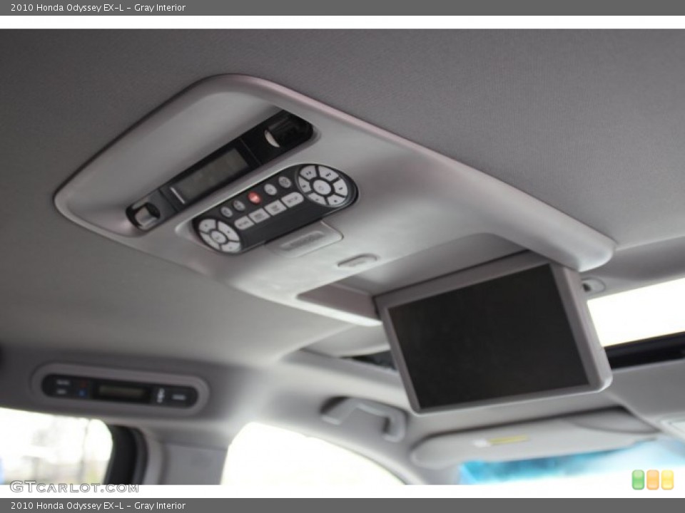 Gray Interior Entertainment System for the 2010 Honda Odyssey EX-L #79736687