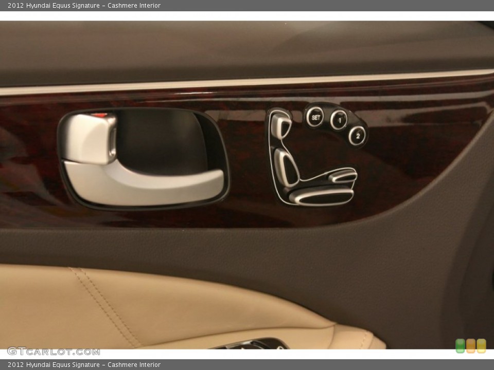 Cashmere Interior Controls for the 2012 Hyundai Equus Signature #79743271