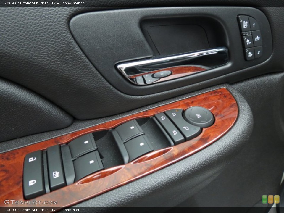 Ebony Interior Controls for the 2009 Chevrolet Suburban LTZ #79746334