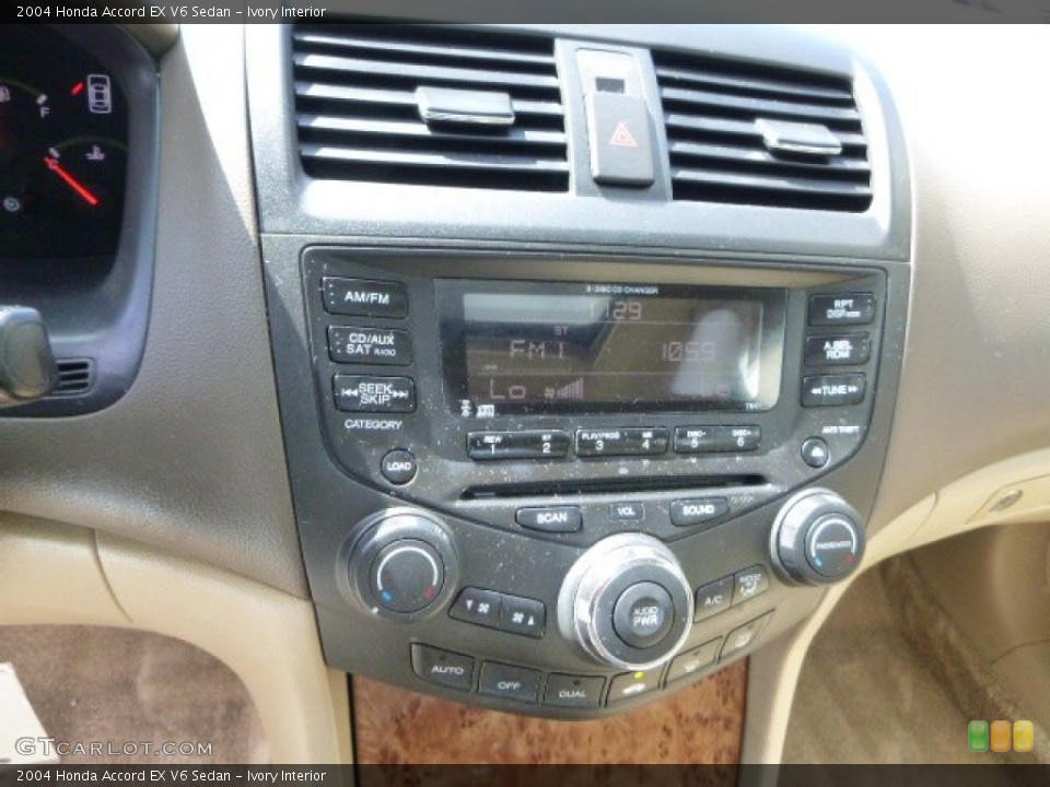 Ivory Interior Controls for the 2004 Honda Accord EX V6 Sedan #79751027