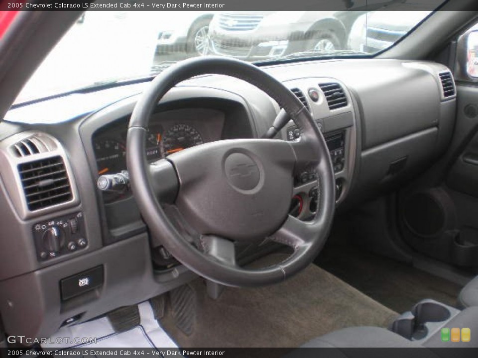 Very Dark Pewter Interior Dashboard for the 2005 Chevrolet Colorado LS Extended Cab 4x4 #79759923