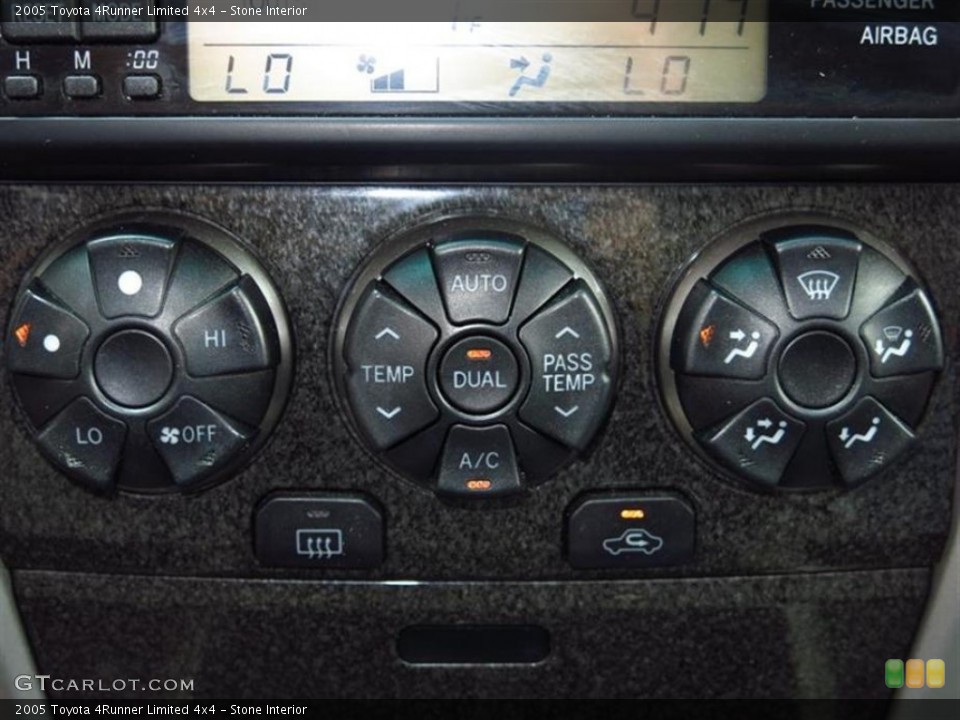 Stone Interior Controls for the 2005 Toyota 4Runner Limited 4x4 #79761117