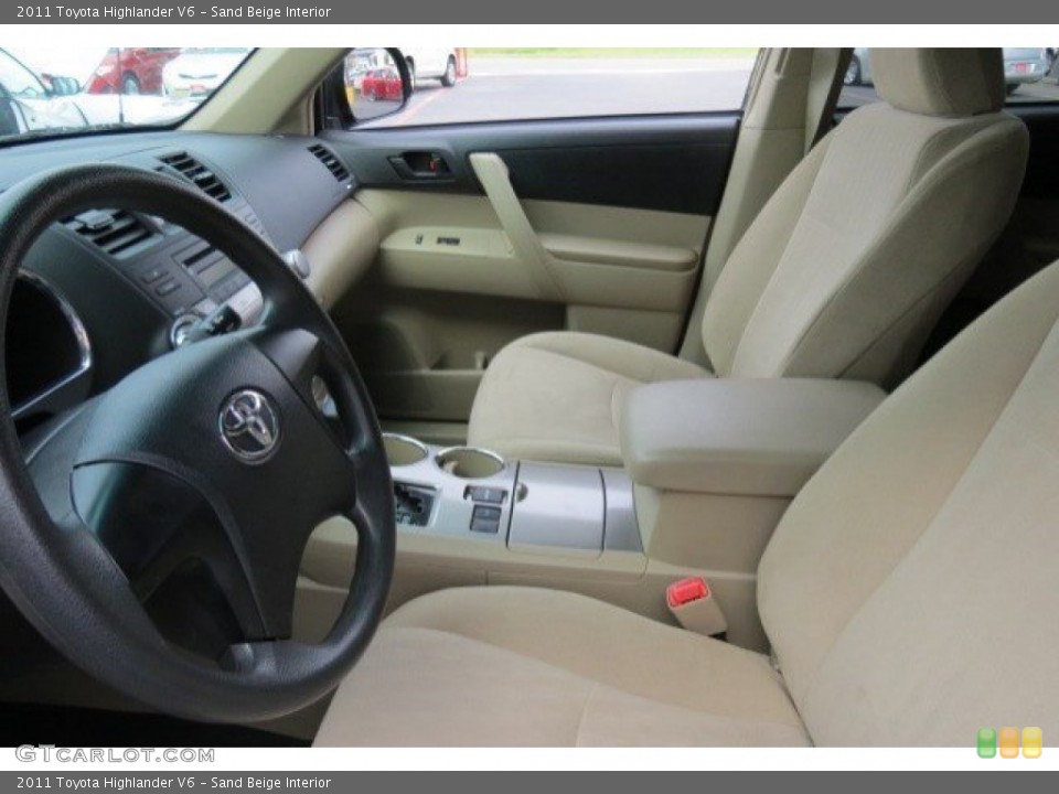 Sand Beige Interior Photo for the 2011 Toyota Highlander V6 #79767784