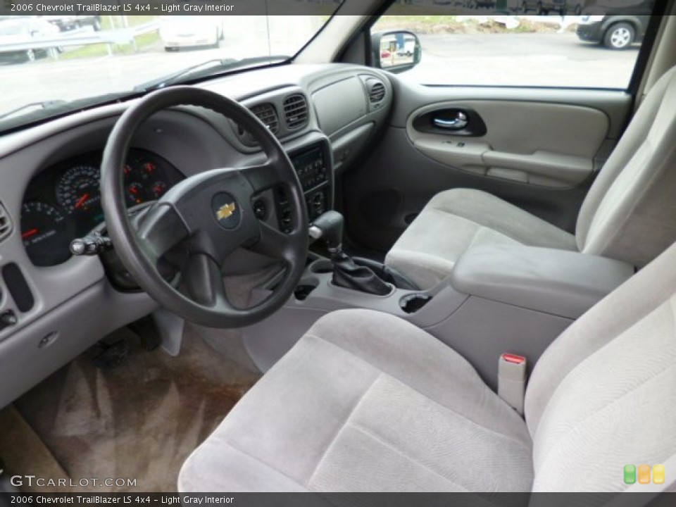 Light Gray Interior Prime Interior for the 2006 Chevrolet TrailBlazer LS 4x4 #79779184