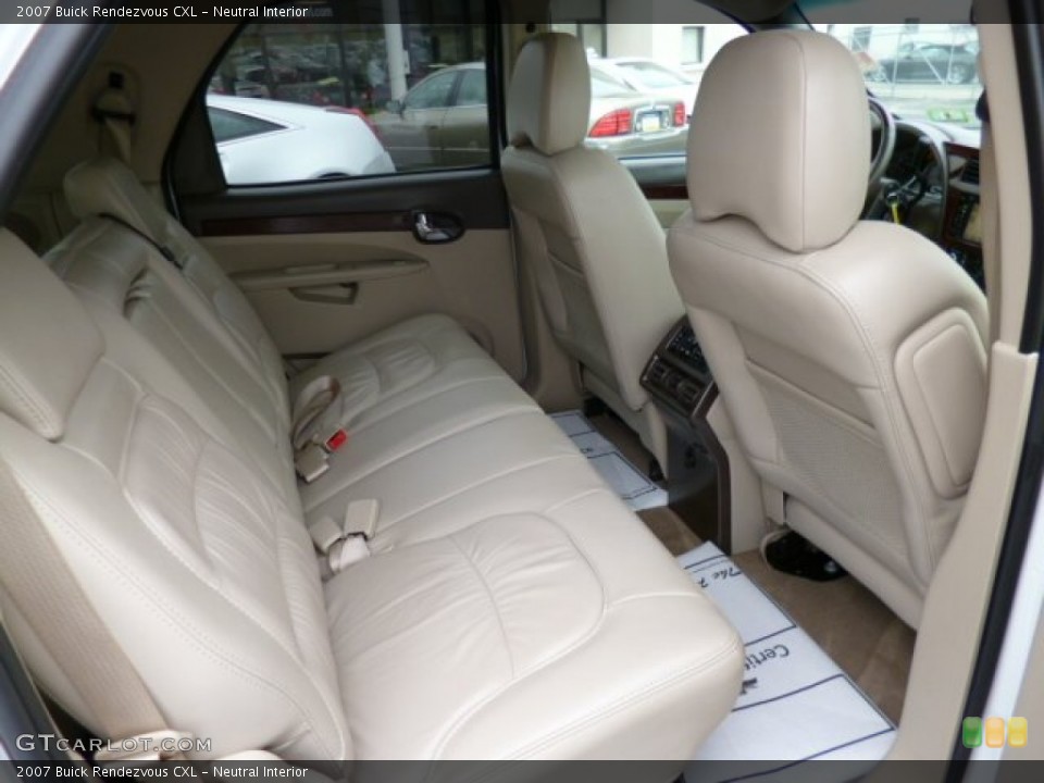 Neutral Interior Rear Seat for the 2007 Buick Rendezvous CXL #79780462