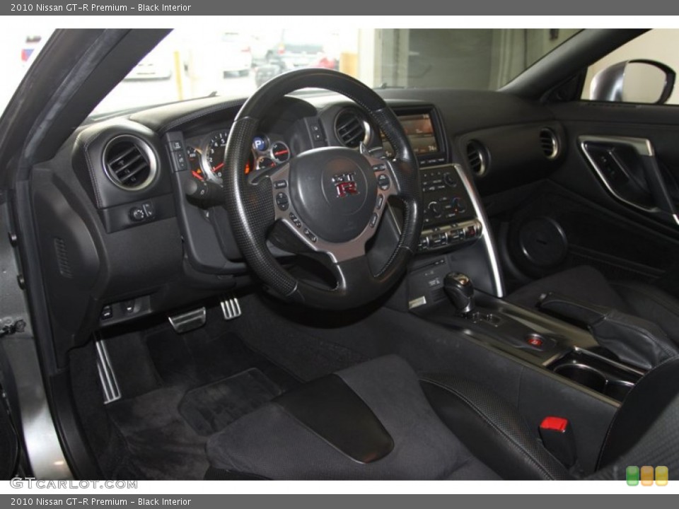 Black Interior Photo for the 2010 Nissan GT-R Premium #79781647