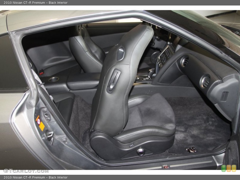 Black Interior Front Seat for the 2010 Nissan GT-R Premium #79782241