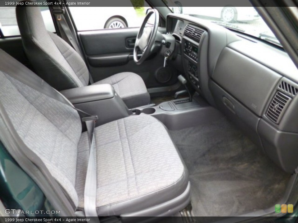 Agate Interior Photo for the 1999 Jeep Cherokee Sport 4x4 #79783319