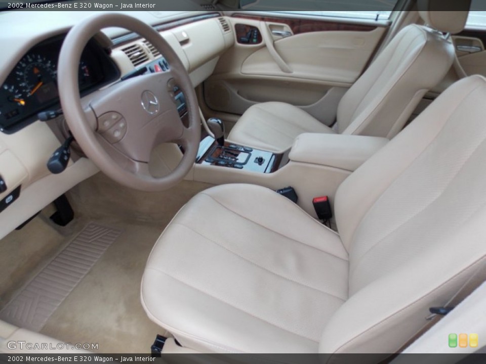 Java Interior Photo for the 2002 Mercedes-Benz E 320 Wagon #79789447
